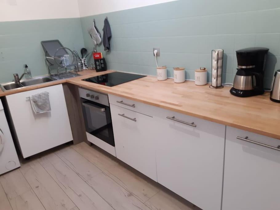 Charmante Maison Renovee, Proche Lac Et Centre-Ville LʼIsle-Jourdain Kültér fotó